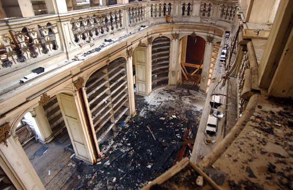 der rokokosaal der anna amalia bibliothek nach dem bibliotheksbrand