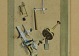 Gesamtansicht einer Studientafel von Léo-Paul Robert